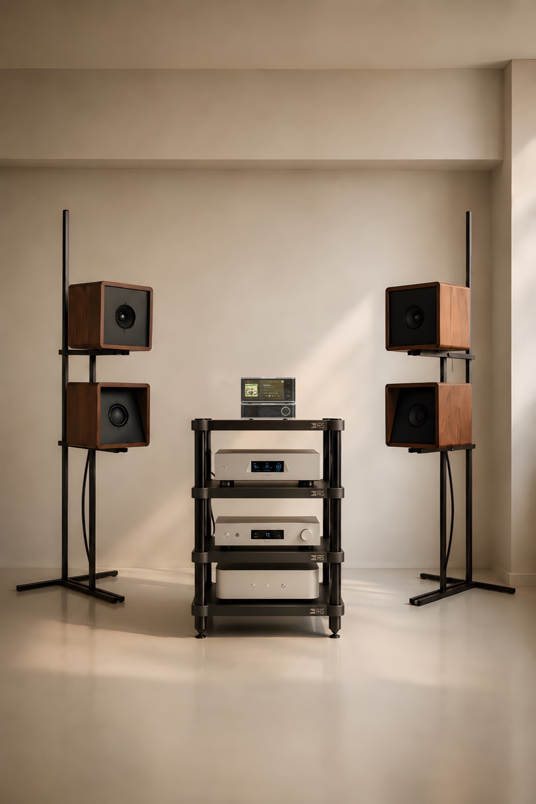 AMP70 gallery image 2